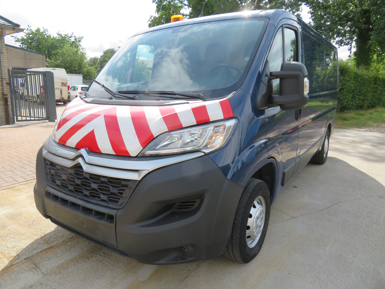 CITROËN Jumper Club - L2H1 2.0BlueHDi - Malá dodávka: obrázek 3 CITROËN Jumper Club - L2H1 2.0BlueHDi - Malá dodávka: obrázek 3