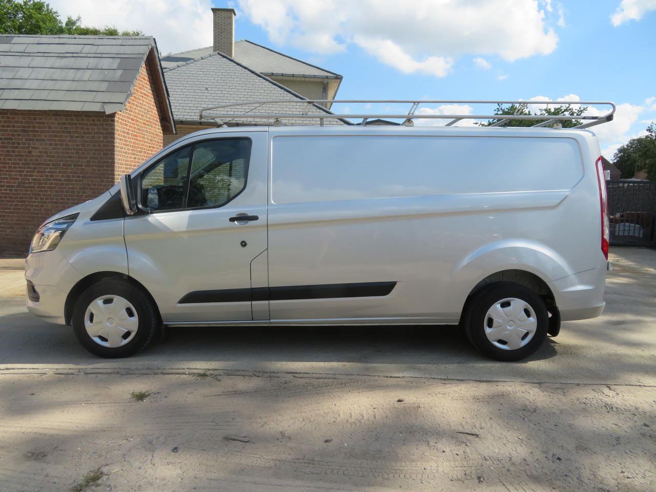 Ford Transit Custom 2.0tdci TREND - Malá dodávka: obrázek 4 Ford Transit Custom 2.0tdci TREND - Malá dodávka: obrázek 4