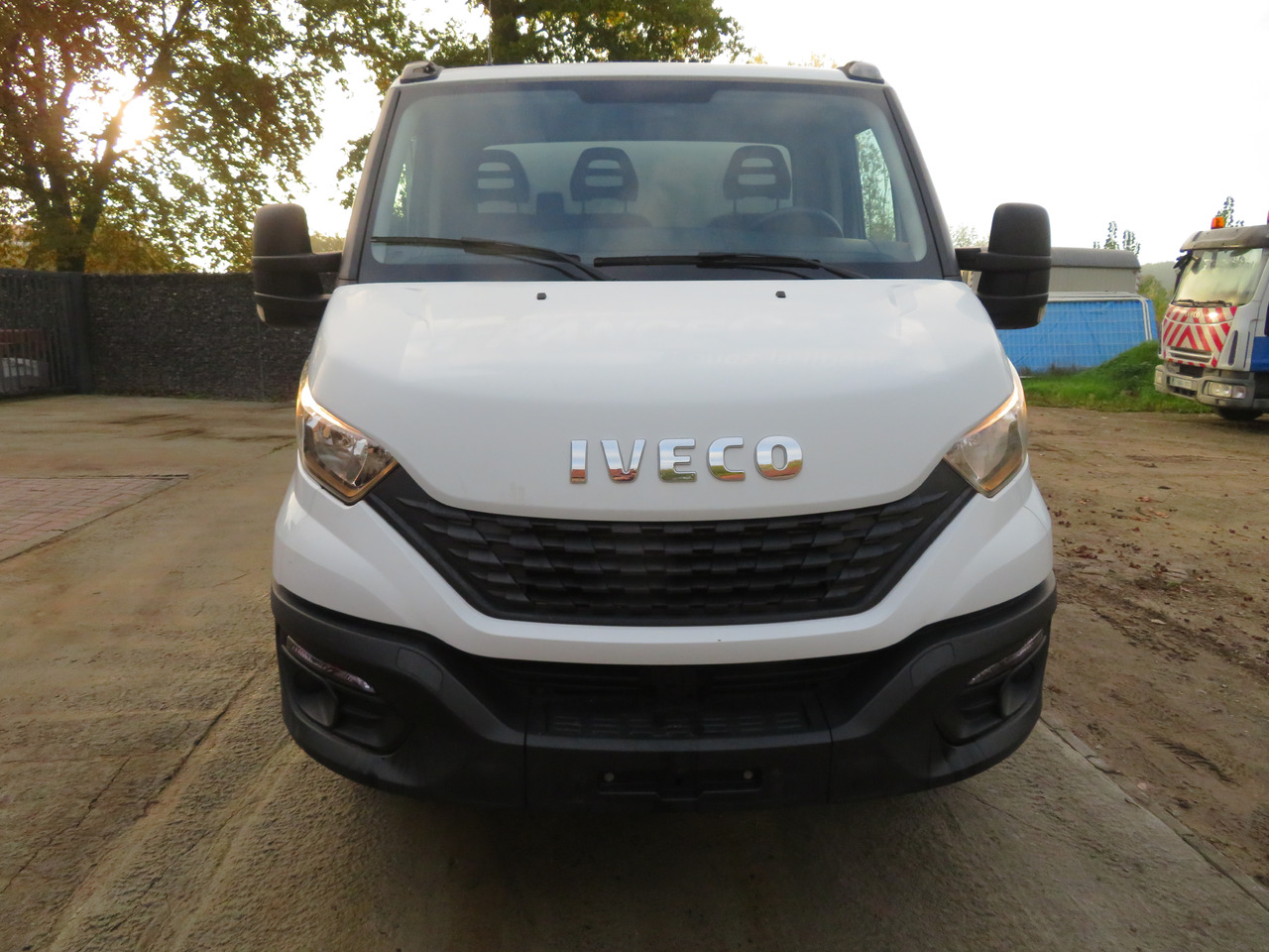 Iveco Daily 35C16 3.0 - L2 - Kipper - Dodávka sklápěč: obrázek 2 Iveco Daily 35C16 3.0 - L2 - Kipper - Dodávka sklápěč: obrázek 2