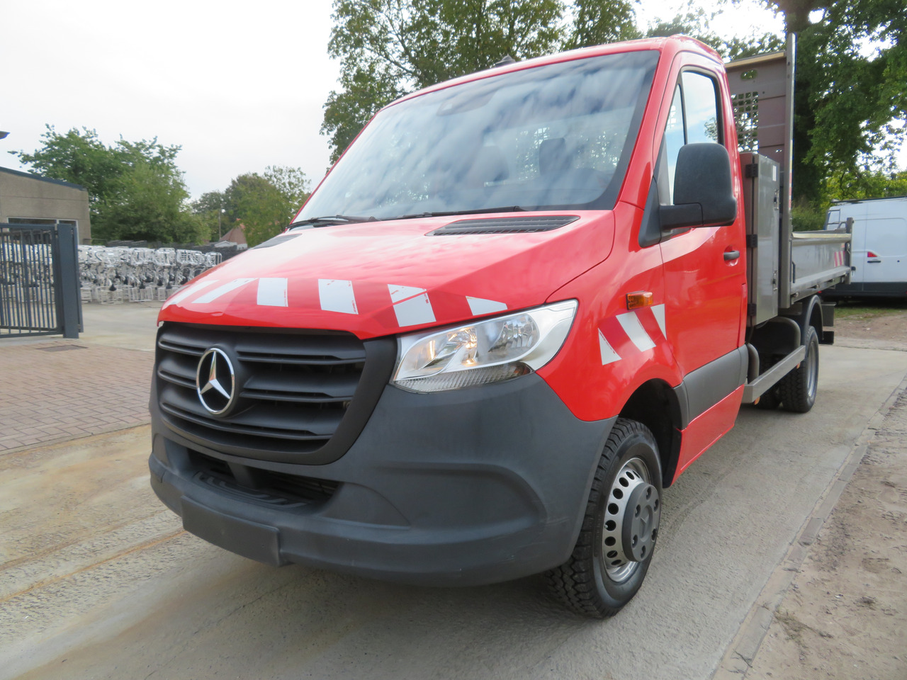 Mercedes-Benz Sprinter 514cdi - Dodávka sklápěč: obrázek 3 Mercedes-Benz Sprinter 514cdi - Dodávka sklápěč: obrázek 3