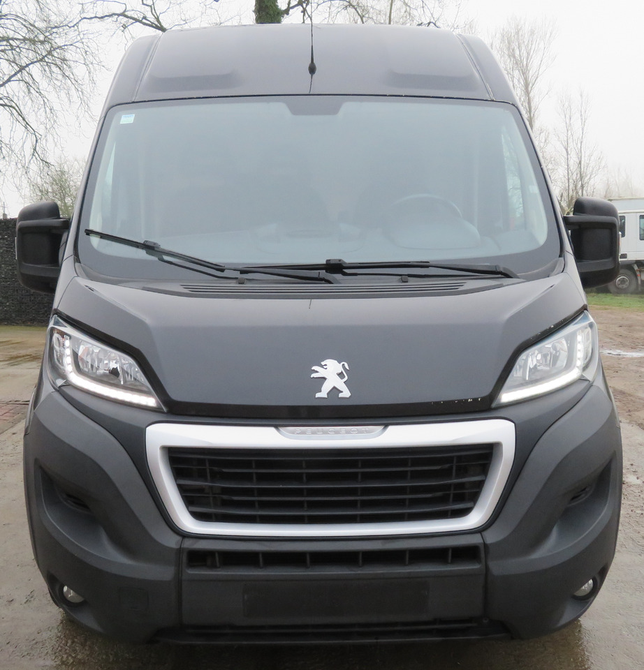 Peugeot Boxer 2.0blue HDI - Malá dodávka: obrázek 2 Peugeot Boxer 2.0blue HDI - Malá dodávka: obrázek 2