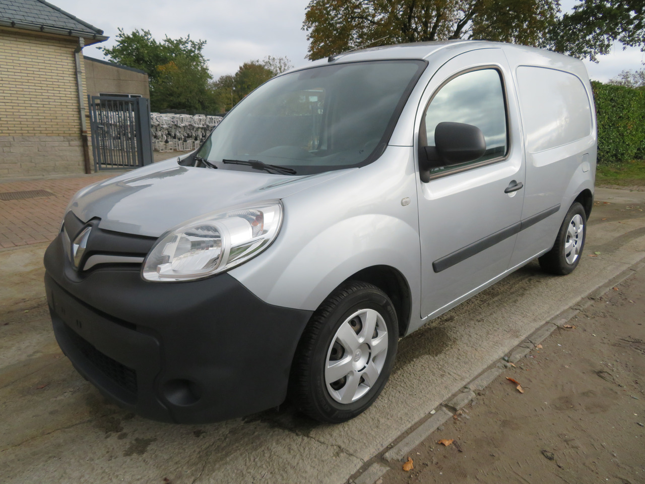 Renault Kangoo 1.5dCi - Malá dodávka: obrázek 3 Renault Kangoo 1.5dCi - Malá dodávka: obrázek 3