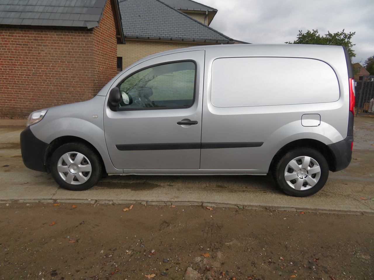 Renault Kangoo 1.5dCi - Malá dodávka: obrázek 4 Renault Kangoo 1.5dCi - Malá dodávka: obrázek 4