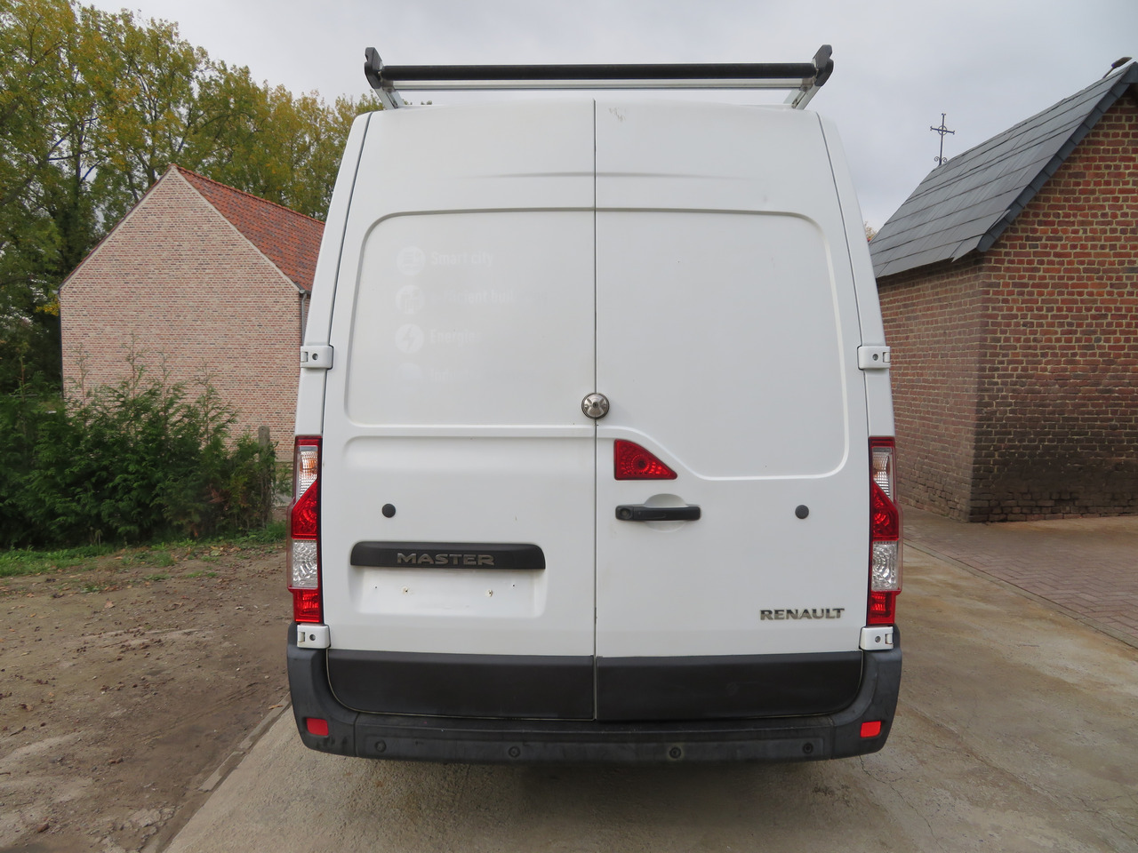 Renault Master 2.3dCi Grand Confort - L2H2 - Furgon: obrázek 5 Renault Master 2.3dCi Grand Confort - L2H2 - Furgon: obrázek 5