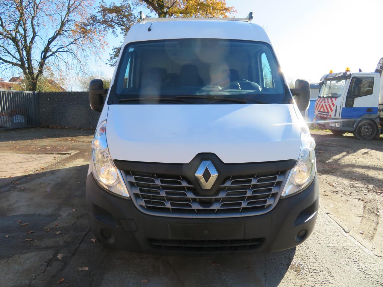 Renault Master 2.3dCi - L2H2 - Furgon: obrázek 2 Renault Master 2.3dCi - L2H2 - Furgon: obrázek 2