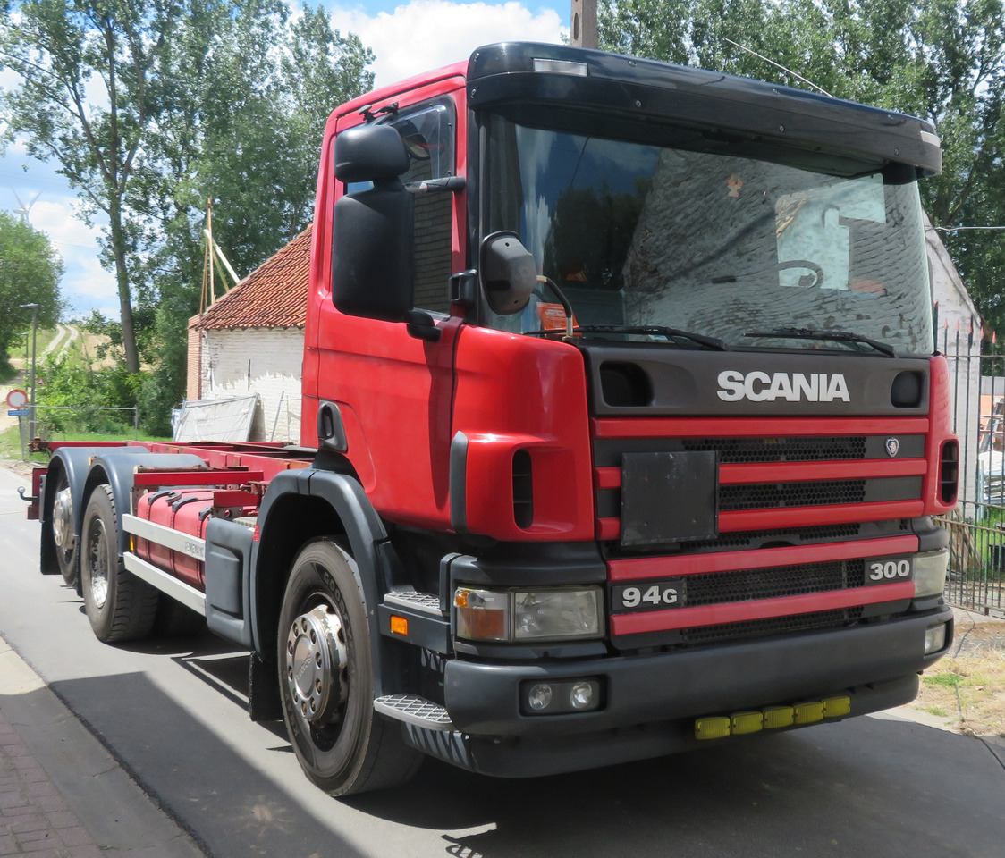 Scania 94 GB 6X2 - Podvozek s kabinou: obrázek 1 Scania 94 GB 6X2 - Podvozek s kabinou: obrázek 1