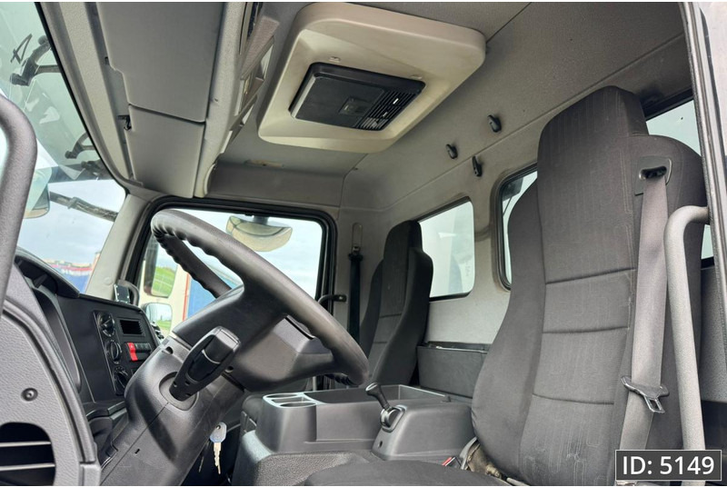 Mercedes-Benz Atego 816 Day Cab, Euro 6, BDF / Automatic / standklima / Hydraulic system - Kontejnérový podvozek/ Výměnná nástavba: obrázek 5 Mercedes-Benz Atego 816 Day Cab, Euro 6, BDF / Automatic / standklima / Hydraulic system - Kontejnérový podvozek/ Výměnná nástavba: obrázek 5