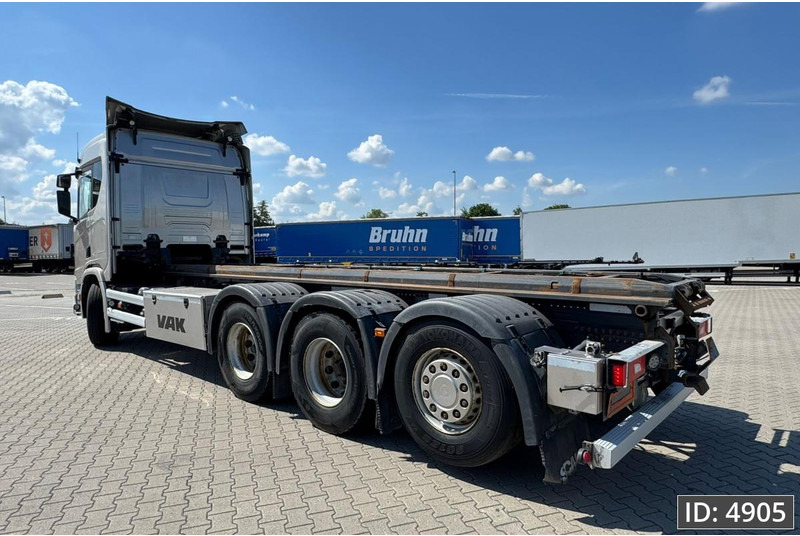 Scania R540 Topline, Euro 6, / 8x4 / Lift axle / frame 7.4 m - Podvozek s kabinou: obrázek 2 Scania R540 Topline, Euro 6, / 8x4 / Lift axle / frame 7.4 m - Podvozek s kabinou: obrázek 2