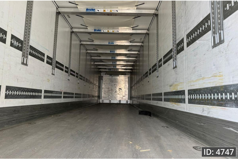 Schmitz Cargobull SCB*S3 SLXe400 / Double stock / Huckepack / 4 pcs - Chladírenský návěs: obrázek 5 Schmitz Cargobull SCB*S3 SLXe400 / Double stock / Huckepack / 4 pcs - Chladírenský návěs: obrázek 5