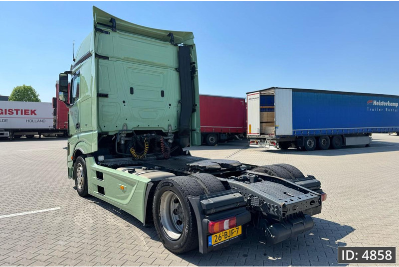 Mercedes-Benz Actros 1842 BigSpace, Euro 6, Mega volume - Tahač: obrázek 2 Mercedes-Benz Actros 1842 BigSpace, Euro 6, Mega volume - Tahač: obrázek 2