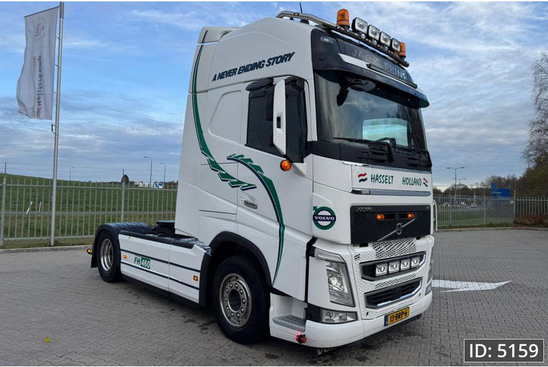 Volvo FH 460 Globetrotter XL, Euro 6, / 2 Tanks / Spec. Interior / TOP condition! - Tahač: obrázek 4 Volvo FH 460 Globetrotter XL, Euro 6, / 2 Tanks / Spec. Interior / TOP condition! - Tahač: obrázek 4