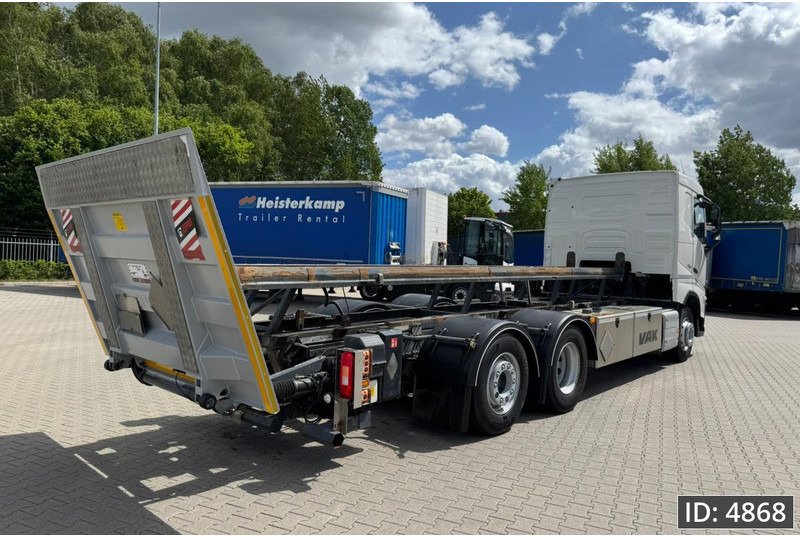 Volvo FH 500 Globetrotter, Euro 6, / 6x2 / Hydraulic body / frame 7.4 m / Tail lift - Kontejnérový podvozek/ Výměnná nástavba: obrázek 3 Volvo FH 500 Globetrotter, Euro 6, / 6x2 / Hydraulic body / frame 7.4 m / Tail lift - Kontejnérový podvozek/ Výměnná nástavba: obrázek 3