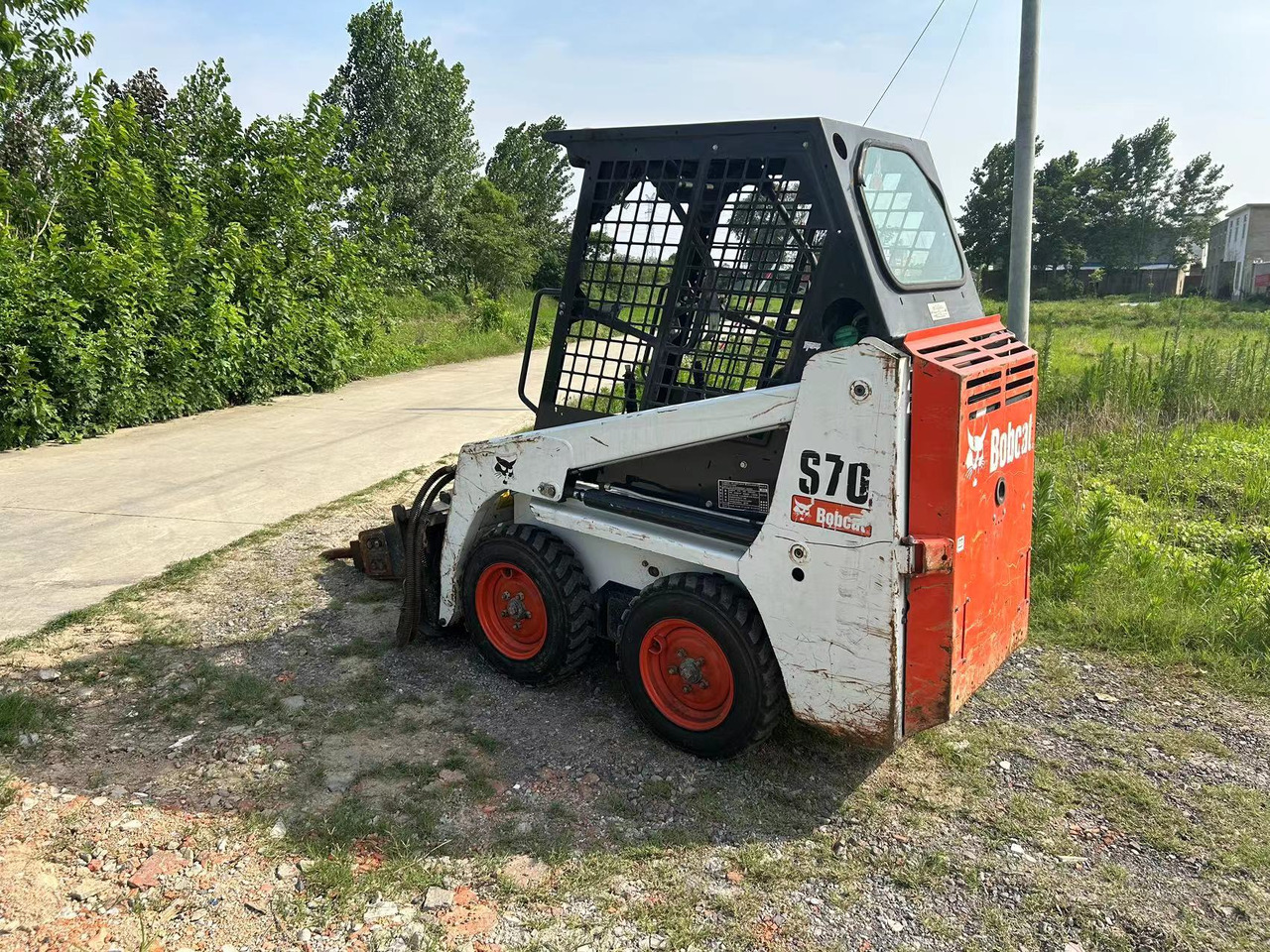 BOBCAT S70 Skid Steer Loader Click for Discount - Smykový nakladač: obrázek 3 BOBCAT S70 Skid Steer Loader Click for Discount - Smykový nakladač: obrázek 3
