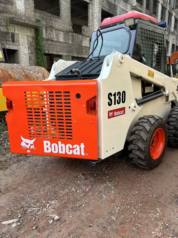 BOBCAT Skid Steer Loader S130 - Smykový nakladač: obrázek 3 BOBCAT Skid Steer Loader S130 - Smykový nakladač: obrázek 3