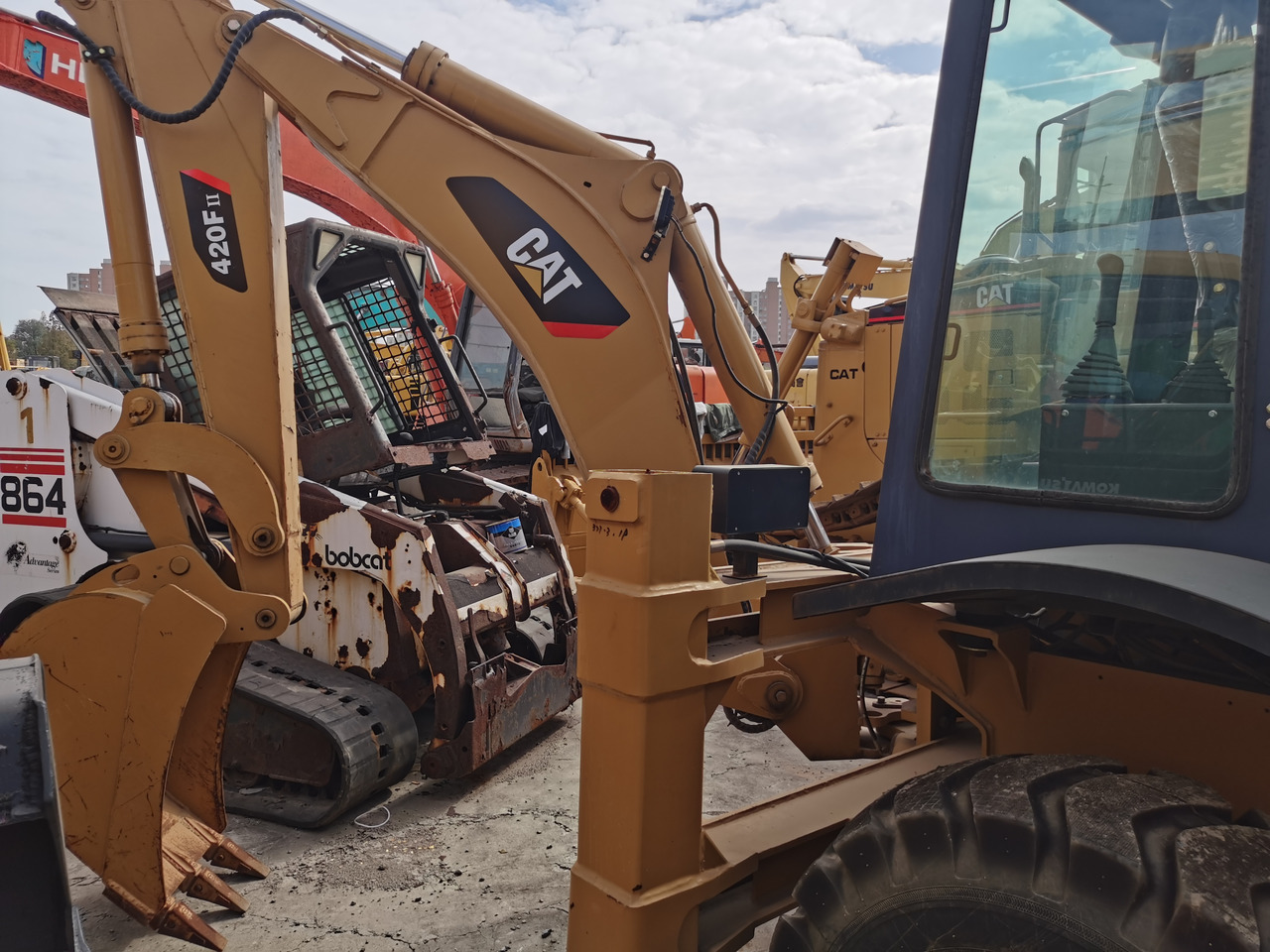 CAT 420F Backhoe Loader Click Here for Discount - Rýpadlo-nakladač: obrázek 5 CAT 420F Backhoe Loader Click Here for Discount - Rýpadlo-nakladač: obrázek 5