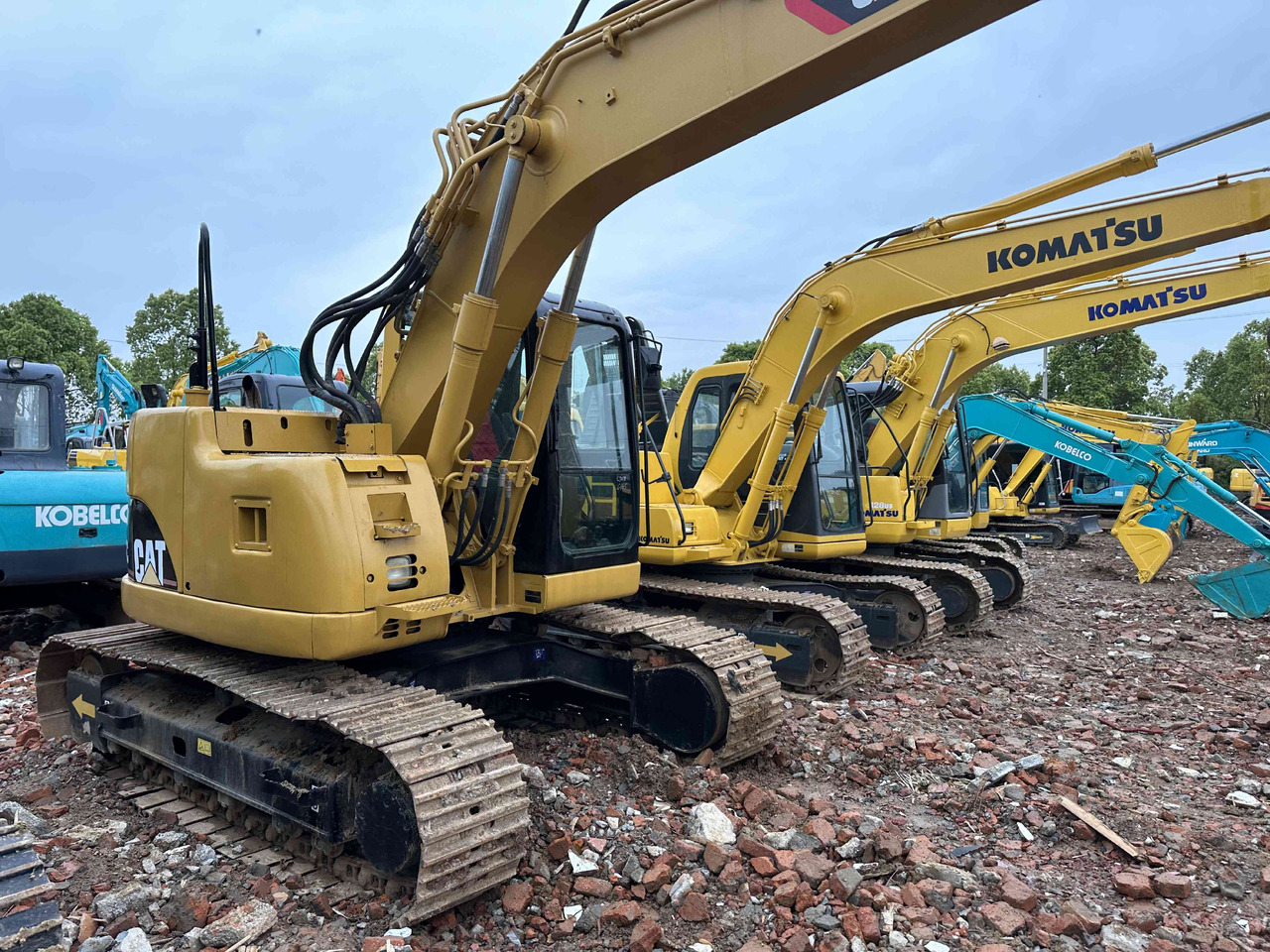 CATERPILLAR 313C Wheel Excavator Click for Discount - Kolesové rýpadlo: obrázek 3 CATERPILLAR 313C Wheel Excavator Click for Discount - Kolesové rýpadlo: obrázek 3