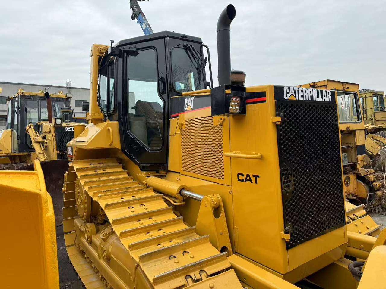 CATERPILLAR Bulldozer D6R Good Condition Click Here for Discount - Buldozer: obrázek 2 CATERPILLAR Bulldozer D6R Good Condition Click Here for Discount - Buldozer: obrázek 2