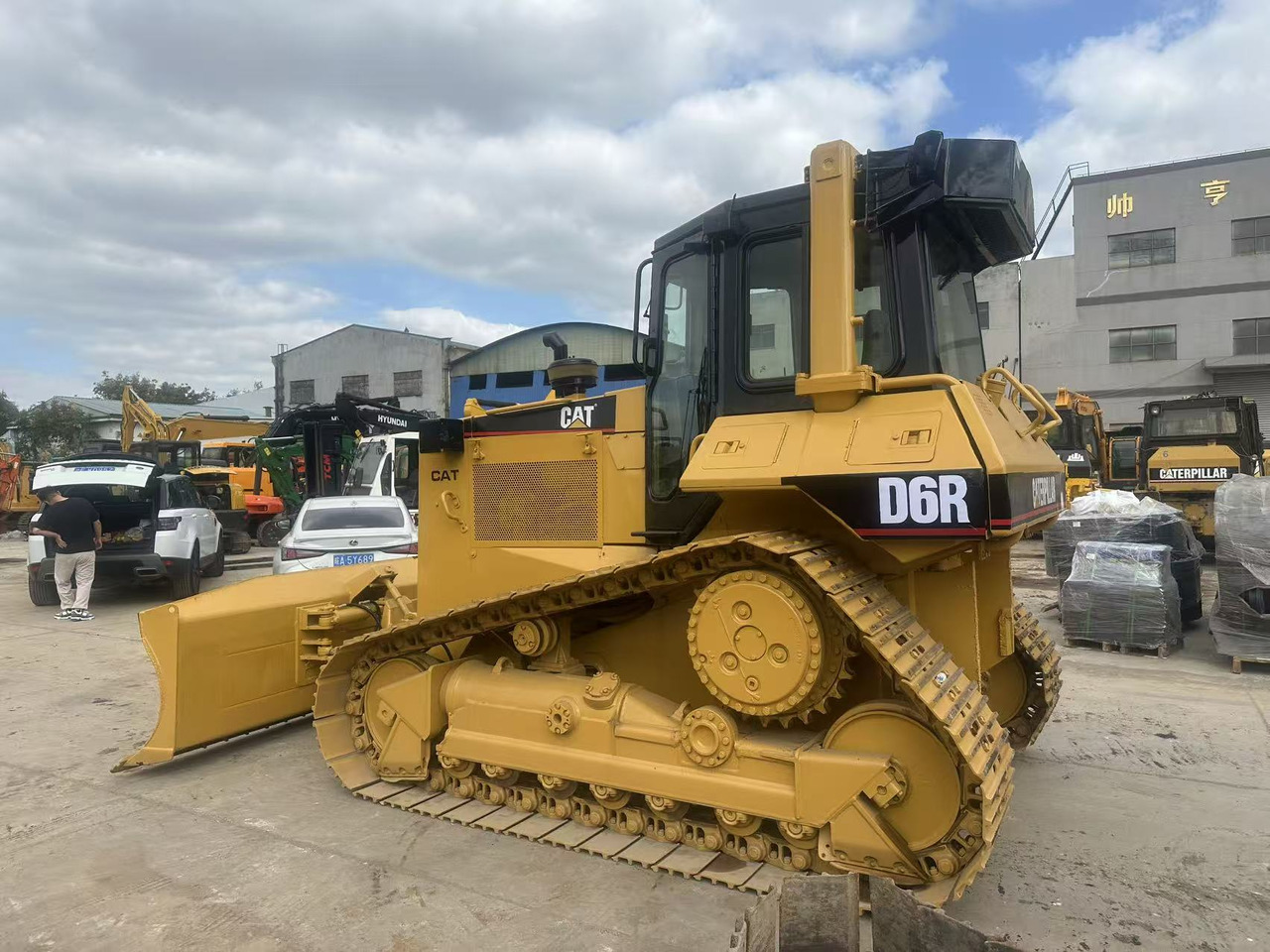 CATERPILLAR D6R Bulldozer Click forDiscount - Buldozer: obrázek 3 CATERPILLAR D6R Bulldozer Click forDiscount - Buldozer: obrázek 3