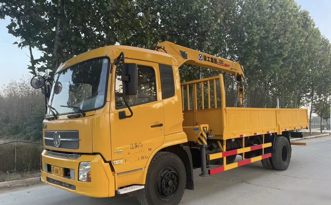 DONGFENG 4X4 CLICK HERE FOR DISCOUNT - Auto s hydraulickou rukou: obrázek 4 DONGFENG 4X4 CLICK HERE FOR DISCOUNT - Auto s hydraulickou rukou: obrázek 4