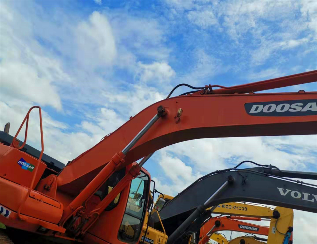DOOSAN Excavator DH300 Click Here for Discount - Pásové rýpadlo: obrázek 4 DOOSAN Excavator DH300 Click Here for Discount - Pásové rýpadlo: obrázek 4