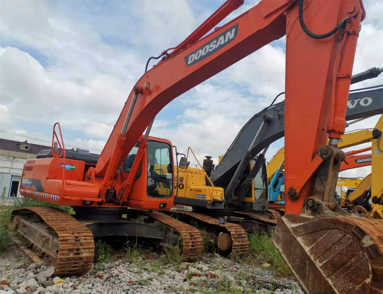 DOOSAN Excavator DH300 Click Here for Discount - Pásové rýpadlo: obrázek 2 DOOSAN Excavator DH300 Click Here for Discount - Pásové rýpadlo: obrázek 2