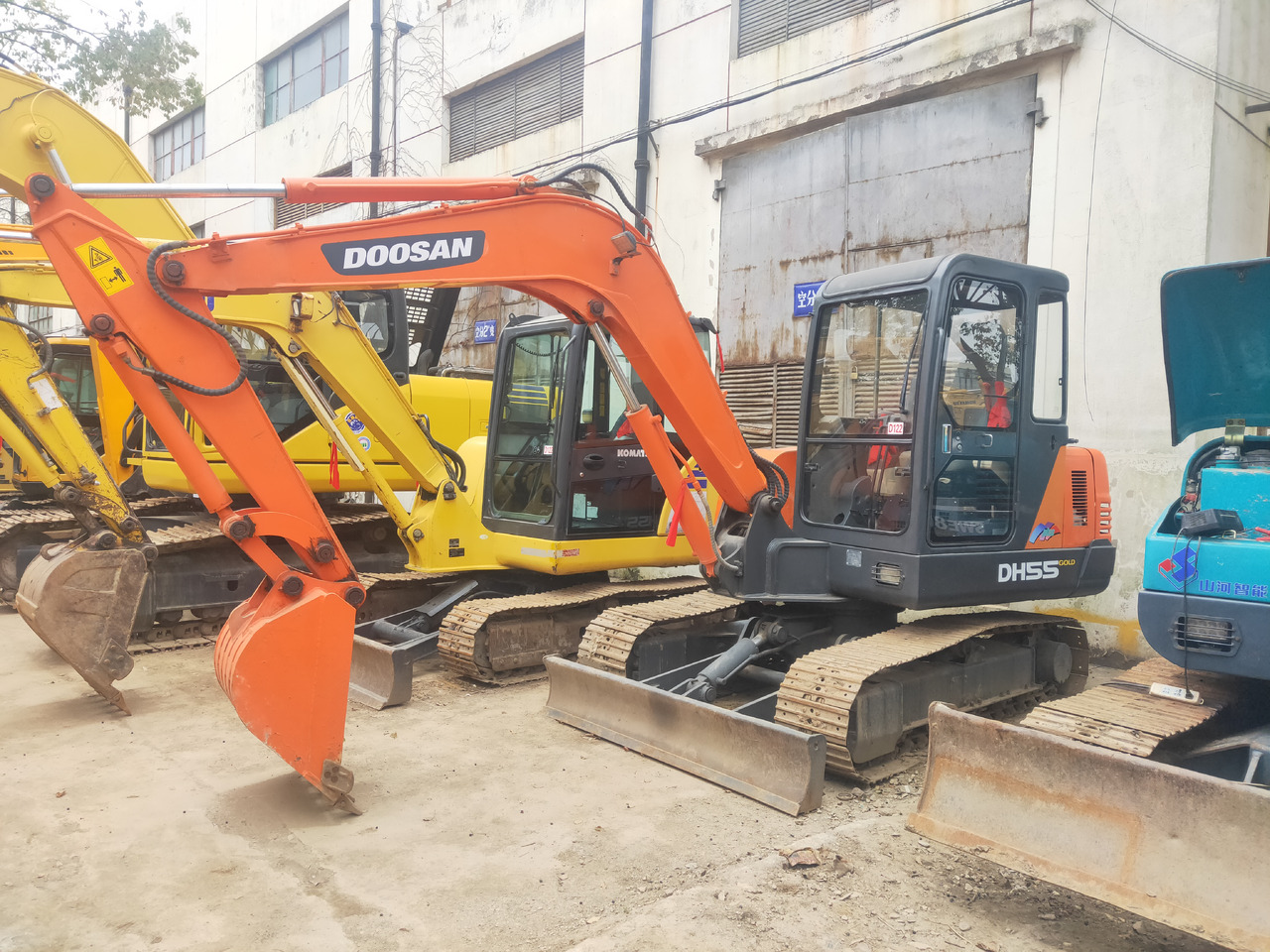 DOOSAN Mini Excavator DH5550 - Mini rýpadlo: obrázek 2 DOOSAN Mini Excavator DH5550 - Mini rýpadlo: obrázek 2