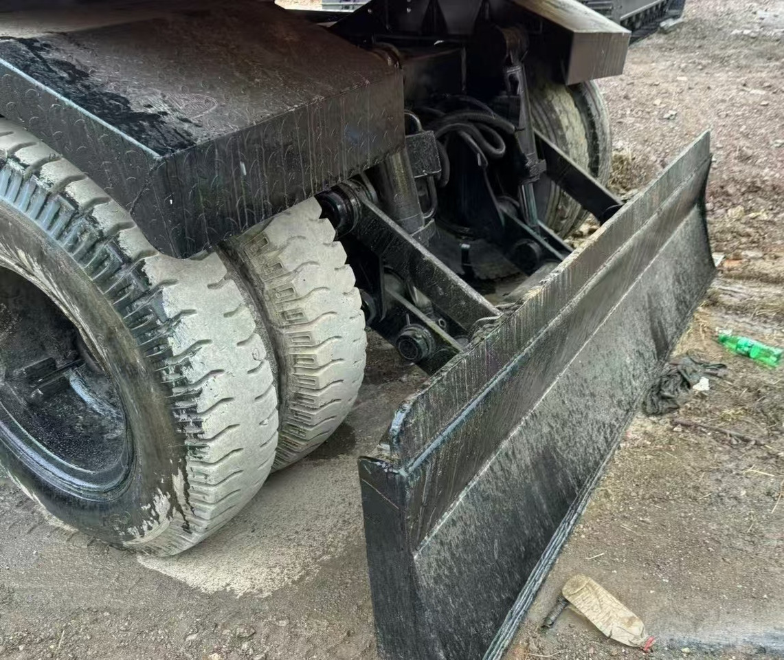 Doosan DX150W Wheel Loader click for Discount - Kolesové rýpadlo: obrázek 5 Doosan DX150W Wheel Loader click for Discount - Kolesové rýpadlo: obrázek 5