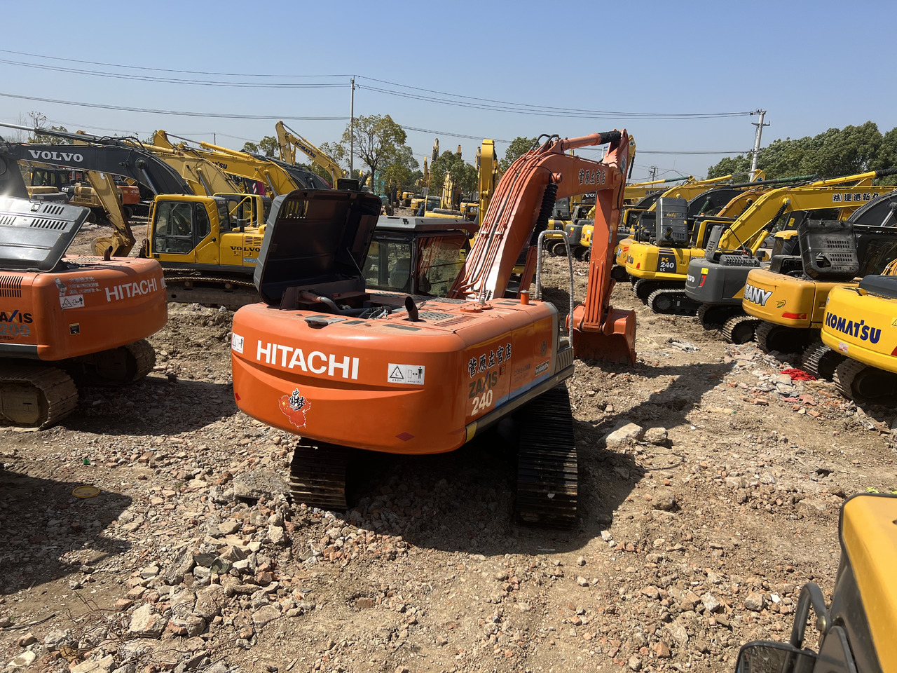 HITACHI ZX240 - Pásové rýpadlo: obrázek 2 HITACHI ZX240 - Pásové rýpadlo: obrázek 2