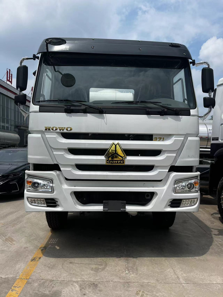 HOWO Cement Mixer Truck 12cube Click Here for Discount - Autodomíchávač: obrázek 3 HOWO Cement Mixer Truck 12cube Click Here for Discount - Autodomíchávač: obrázek 3