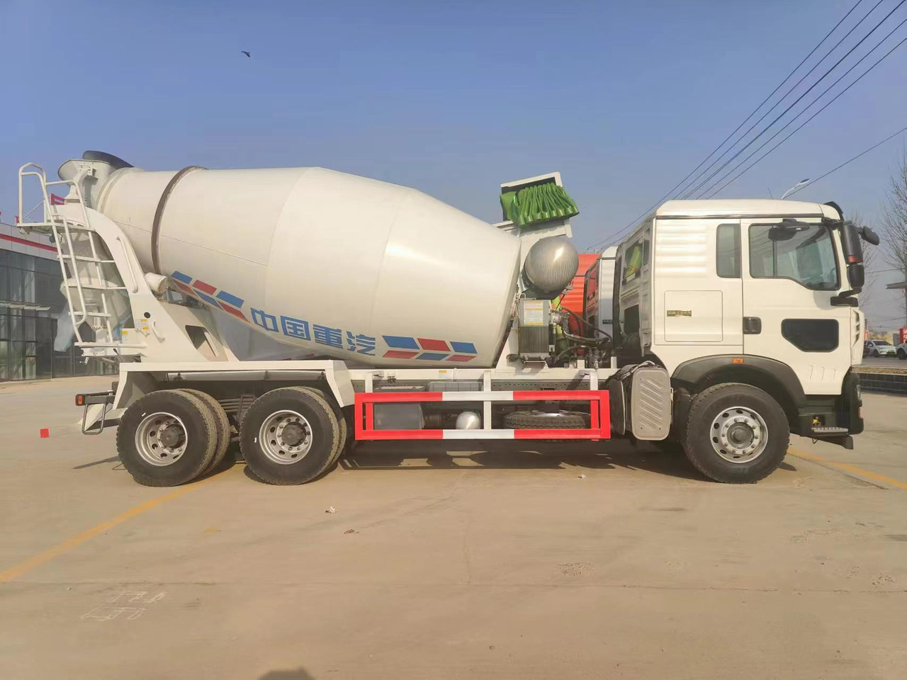 HOWO TX350 Cement Mixer Truck Click Here for Discount - Autodomíchávač: obrázek 5 HOWO TX350 Cement Mixer Truck Click Here for Discount - Autodomíchávač: obrázek 5