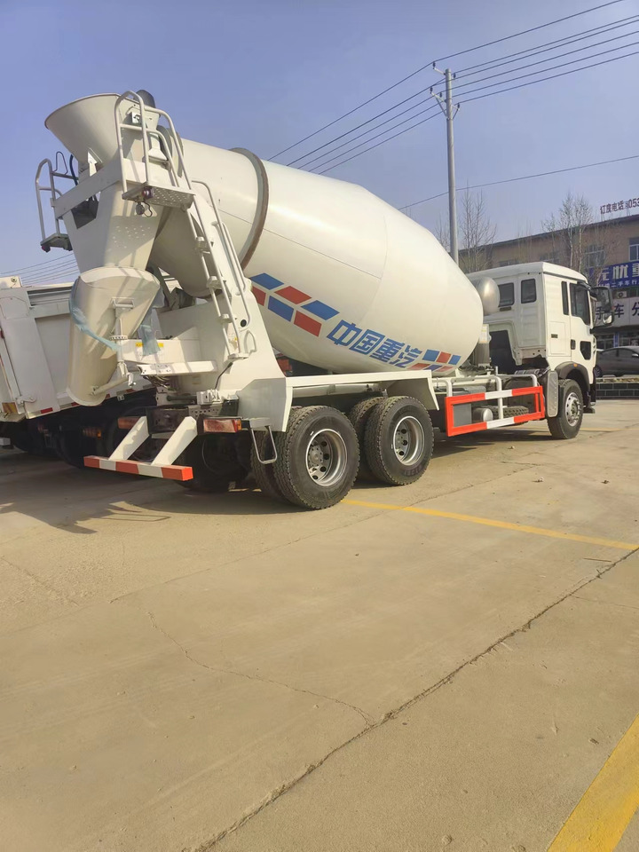 HOWO TX350 Cement Mixer Truck Click Here for Discount - Autodomíchávač: obrázek 4 HOWO TX350 Cement Mixer Truck Click Here for Discount - Autodomíchávač: obrázek 4