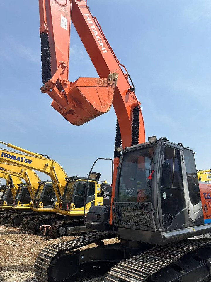 Pásové rýpadlo Hitachi ZX200 Excavator Click for Discount: obrázek 9 Pásové rýpadlo Hitachi ZX200 Excavator Click for Discount: obrázek 9