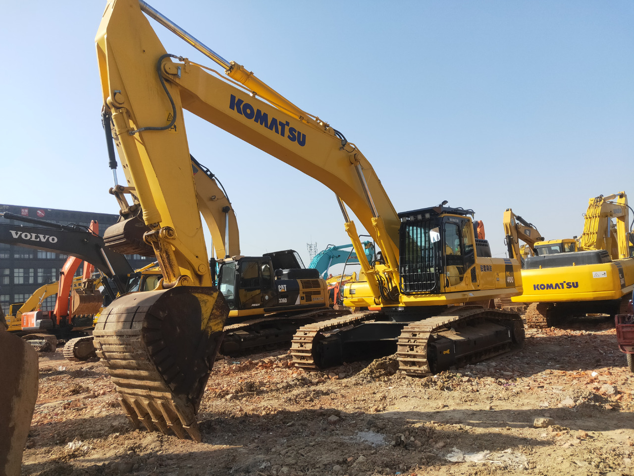 KOMATSU PC400-8 - Pásové rýpadlo: obrázek 2 KOMATSU PC400-8 - Pásové rýpadlo: obrázek 2