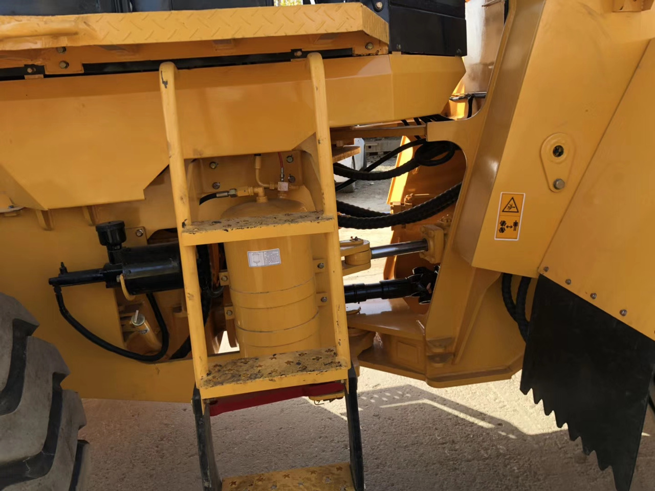 LIUGONG Wheel Loader 856 Click Here for Discount - Kolový nakladač: obrázek 5 LIUGONG Wheel Loader 856 Click Here for Discount - Kolový nakladač: obrázek 5