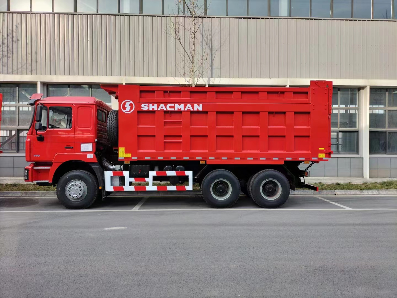 SHACMAN F3000 Dump Truck 6/4 Click Here for Discount - Sklápěč: obrázek 3 SHACMAN F3000 Dump Truck 6/4 Click Here for Discount - Sklápěč: obrázek 3