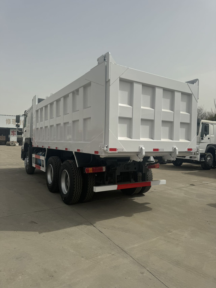 SINOTRUK HOWO 371 6X4 - Sklápěč: obrázek 4 SINOTRUK HOWO 371 6X4 - Sklápěč: obrázek 4