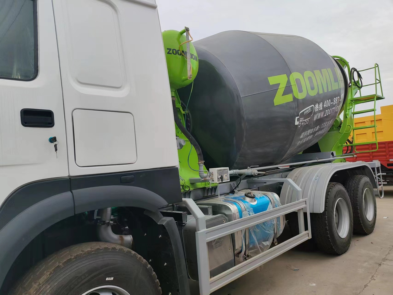 SINOTRUK HOWO 371 CLICK HERE FOR DISCOUNT - Autodomíchávač: obrázek 5 SINOTRUK HOWO 371 CLICK HERE FOR DISCOUNT - Autodomíchávač: obrázek 5