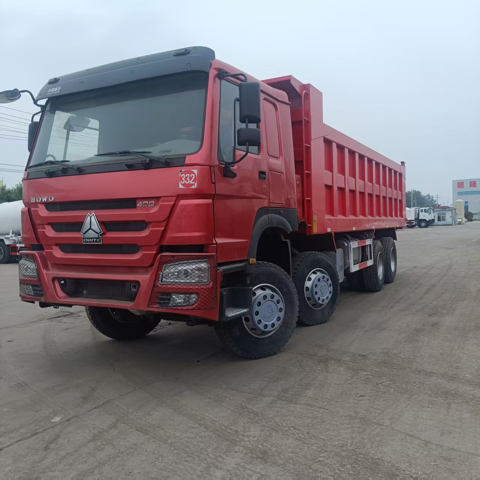 SINOTRUK howo 8x4 - Sklápěč: obrázek 1 SINOTRUK howo 8x4 - Sklápěč: obrázek 1