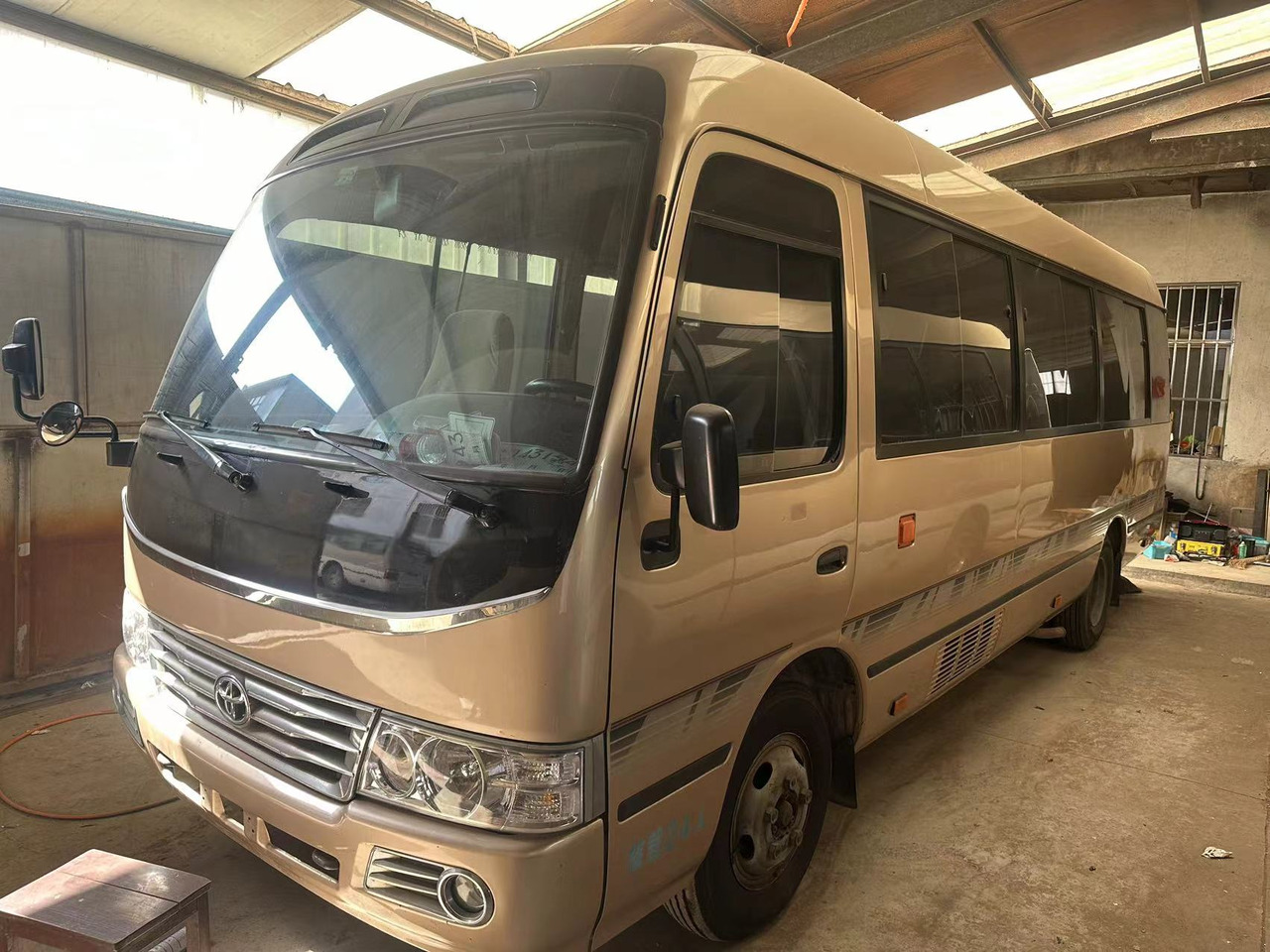 TOYOTA CLICK HERE FOR DISCOUNT - Městský autobus: obrázek 1 TOYOTA CLICK HERE FOR DISCOUNT - Městský autobus: obrázek 1
