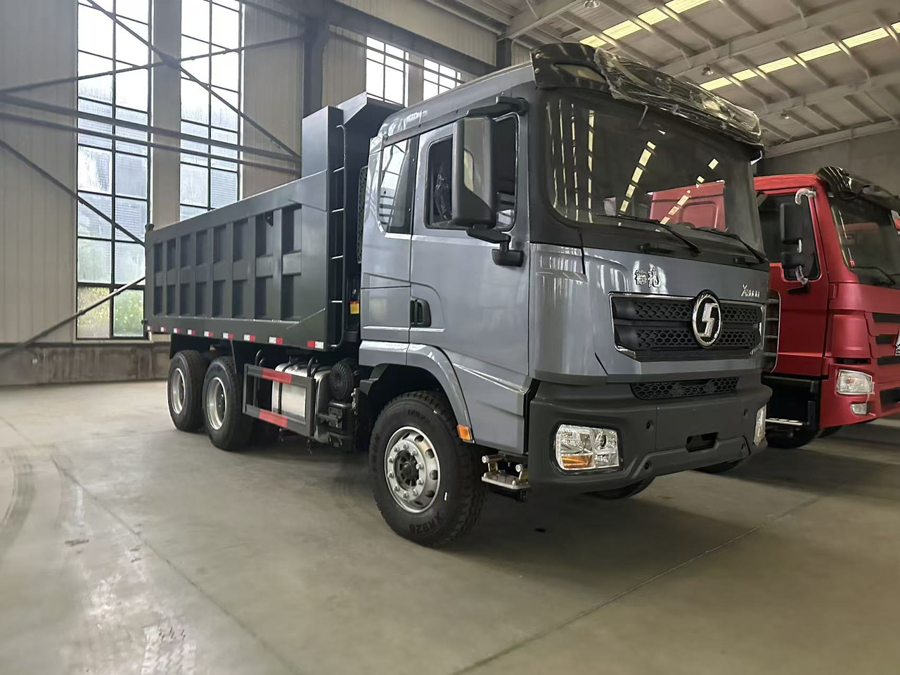 SHACMAN X3000 Dump Truck 6✖4 - Tahač: obrázek 3 SHACMAN X3000 Dump Truck 6✖4 - Tahač: obrázek 3