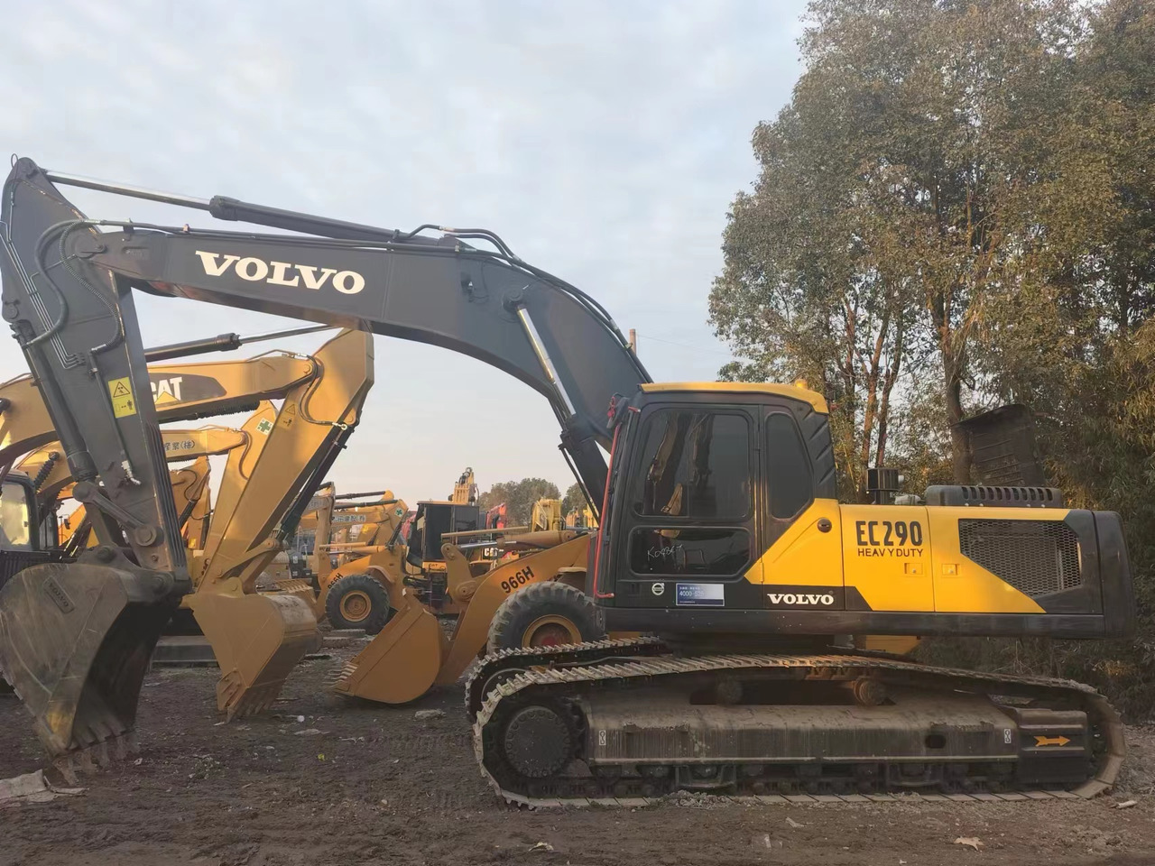 VOLVO EC290 Excavator Click for Discount - Pásové rýpadlo: obrázek 4 VOLVO EC290 Excavator Click for Discount - Pásové rýpadlo: obrázek 4