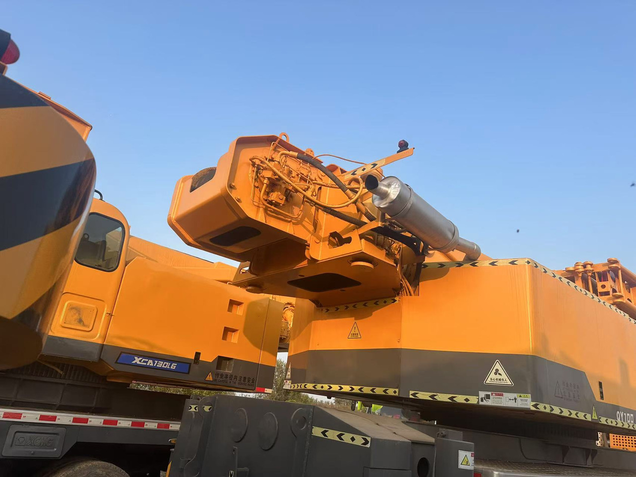XCMG Crane QY100 - Jeřáb: obrázek 4 XCMG Crane QY100 - Jeřáb: obrázek 4