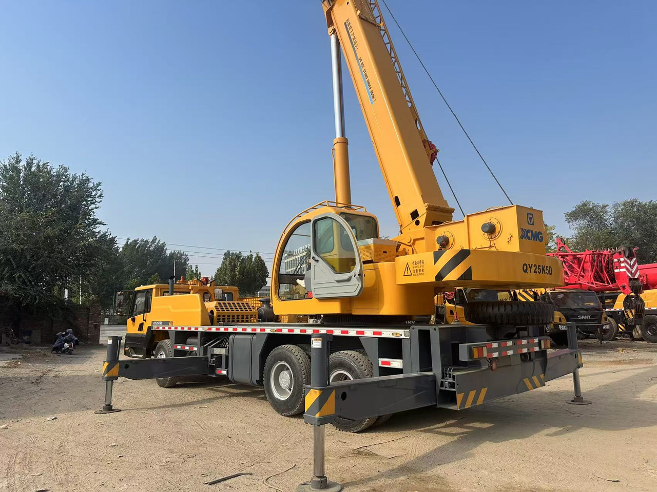 Univerzální autojeřáb XCMG Crane QY25K5D Good Condition: obrázek 8 Univerzální autojeřáb XCMG Crane QY25K5D Good Condition: obrázek 8