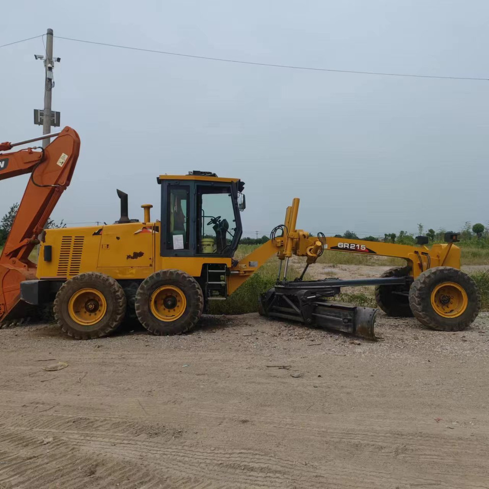 XCMG Grader GR215 - Grejdr: obrázek 2 XCMG Grader GR215 - Grejdr: obrázek 2