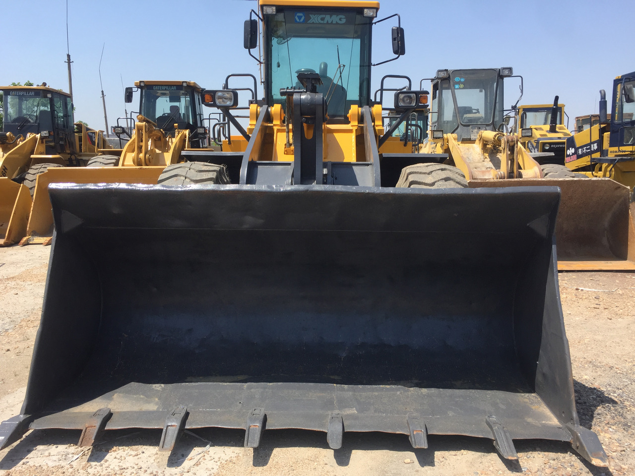 XCMG Wheel Loader ZL50G Click Here for Discount - Kolový nakladač: obrázek 2 XCMG Wheel Loader ZL50G Click Here for Discount - Kolový nakladač: obrázek 2