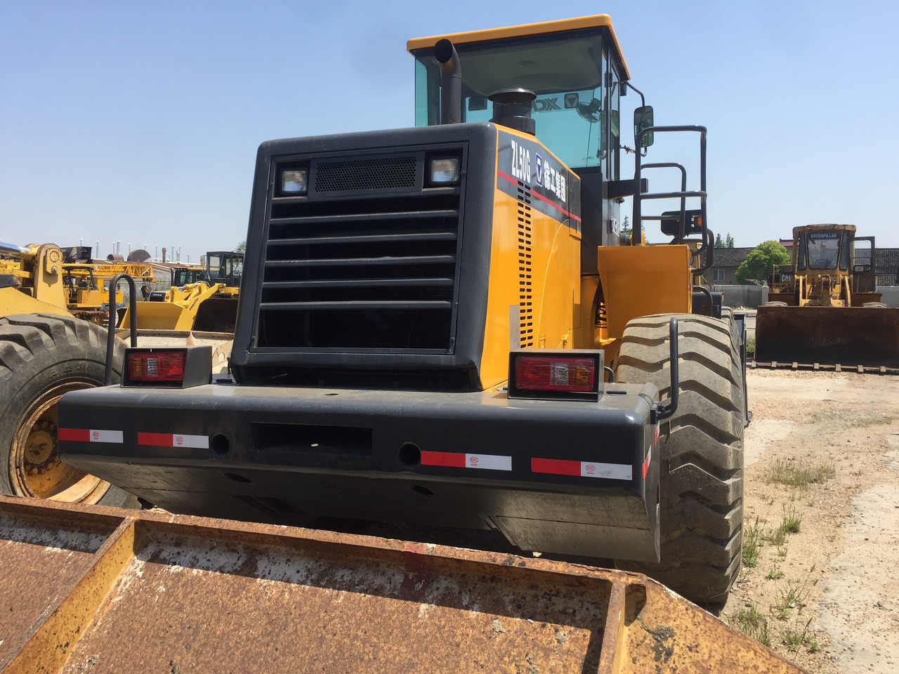 XCMG Wheel Loader ZL50G Click Here for Discount - Kolový nakladač: obrázek 3 XCMG Wheel Loader ZL50G Click Here for Discount - Kolový nakladač: obrázek 3