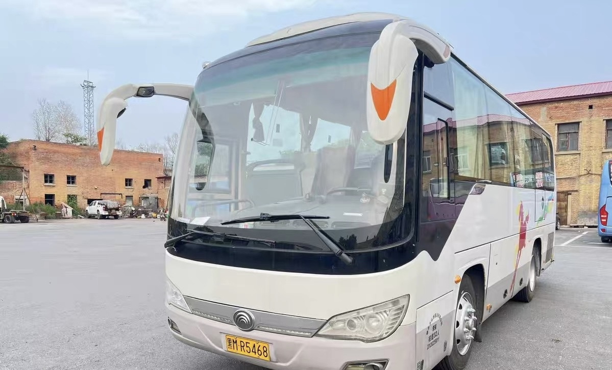 Yutong Coach 32 Seats Good Condition Click for Discount - Turistický autobus: obrázek 3 Yutong Coach 32 Seats Good Condition Click for Discount - Turistický autobus: obrázek 3
