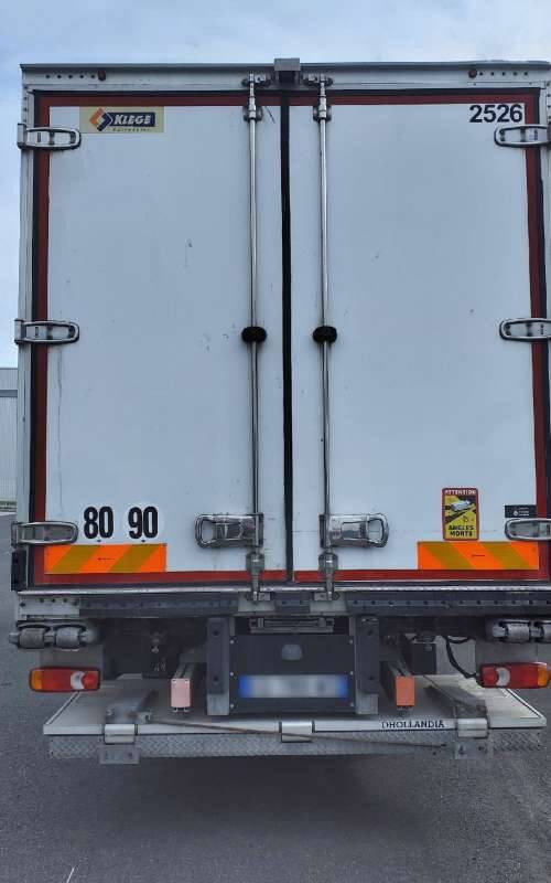 Camion Porteur FRIGO 14 TONNES 250 CV HAYON CARROSSERIE KLEGE MONO TEMP GROUPE CARRIER SUPRA 85 - Chladírenský nákladní automobil: obrázek 2 Camion Porteur FRIGO 14 TONNES 250 CV HAYON CARROSSERIE KLEGE MONO TEMP GROUPE CARRIER SUPRA 85 - Chladírenský nákladní automobil: obrázek 2