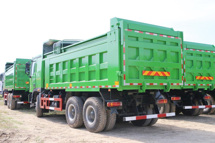 FOTON Foton 6x4 10 Wheeler Dump Truck for Sale in Jamaica - Sklápěč: obrázek 5 FOTON Foton 6x4 10 Wheeler Dump Truck for Sale in Jamaica - Sklápěč: obrázek 5