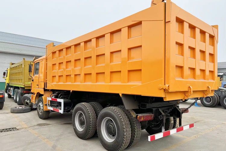 SHACMAN Shacman Cargo Truck for Sale in Kenya - Sklápěč: obrázek 2 SHACMAN Shacman Cargo Truck for Sale in Kenya - Sklápěč: obrázek 2